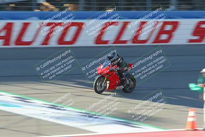 media/Nov-26-2022-Fastrack Riders (Sat) [[b001e85eef]]/Level 1/Session 1 Front Straight/